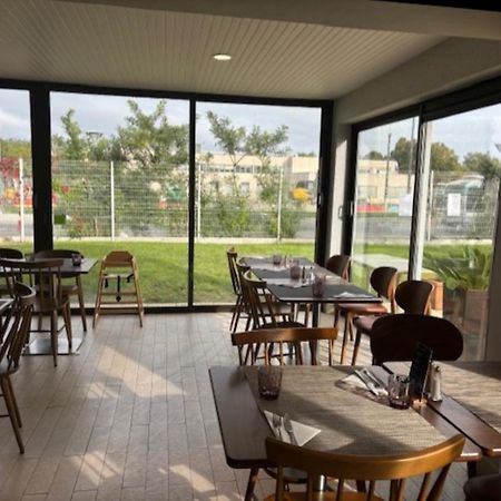 Hotel Campanile Paris Ouest - Gennevilliers Port Zewnętrze zdjęcie