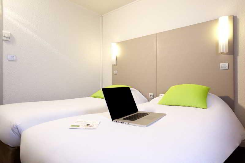 Hotel Campanile Paris Ouest - Gennevilliers Port Zewnętrze zdjęcie