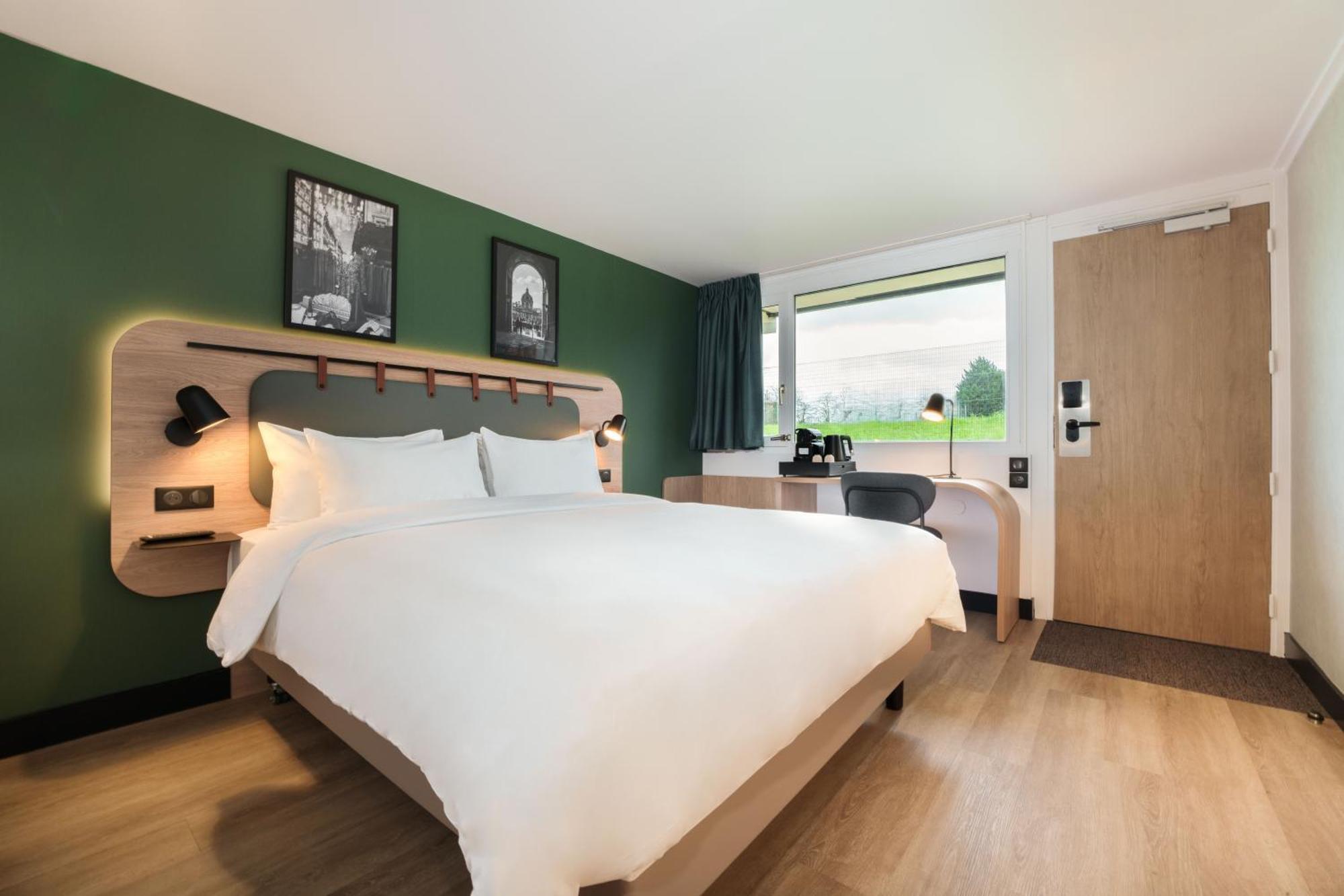 Hotel Campanile Paris Ouest - Gennevilliers Port Zewnętrze zdjęcie