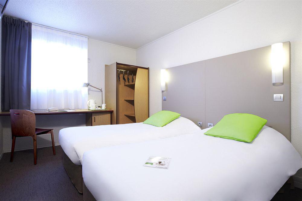 Hotel Campanile Paris Ouest - Gennevilliers Port Zewnętrze zdjęcie